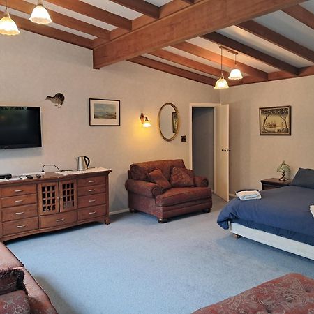 Bed and Breakfast Niloc à Waimate Extérieur photo